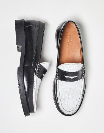 penny loafers in textured black and white leather