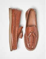 loafers in tan leather with weave