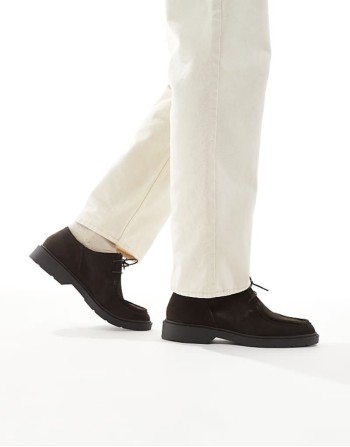 suede loafer shoe in brown