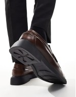 chunky loafers in tan with square toe