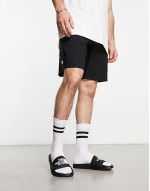 Base Camp III sliders in black
