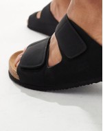 High quality strap sandal in black