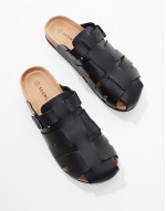 RB fisherman sandals in PU black