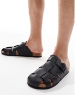 RB fisherman sandals in PU black
