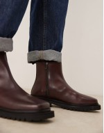 chelsea boots in burgundy leather with zip